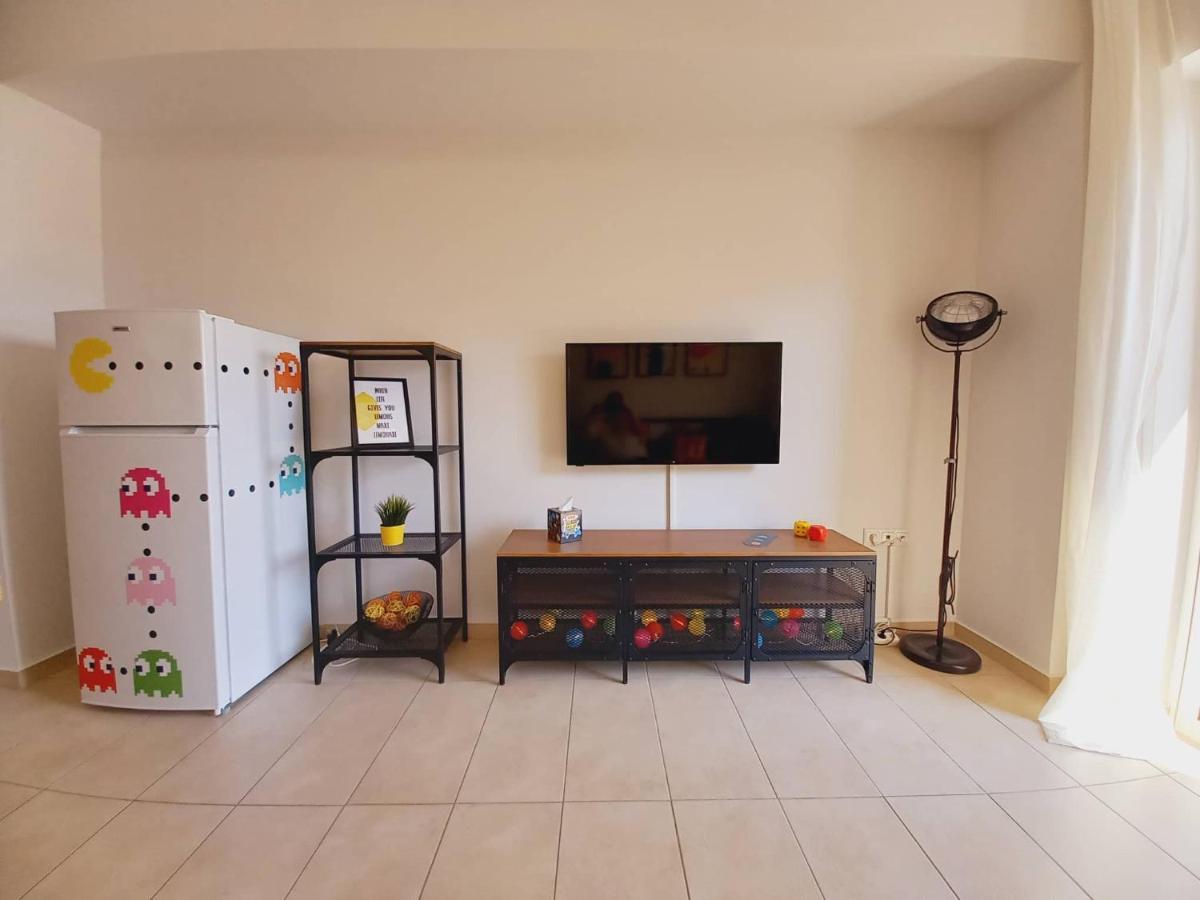 דירות אתונה Popart -Spacious 3Rdfl 1Bdr W/Balcony/View מראה חיצוני תמונה