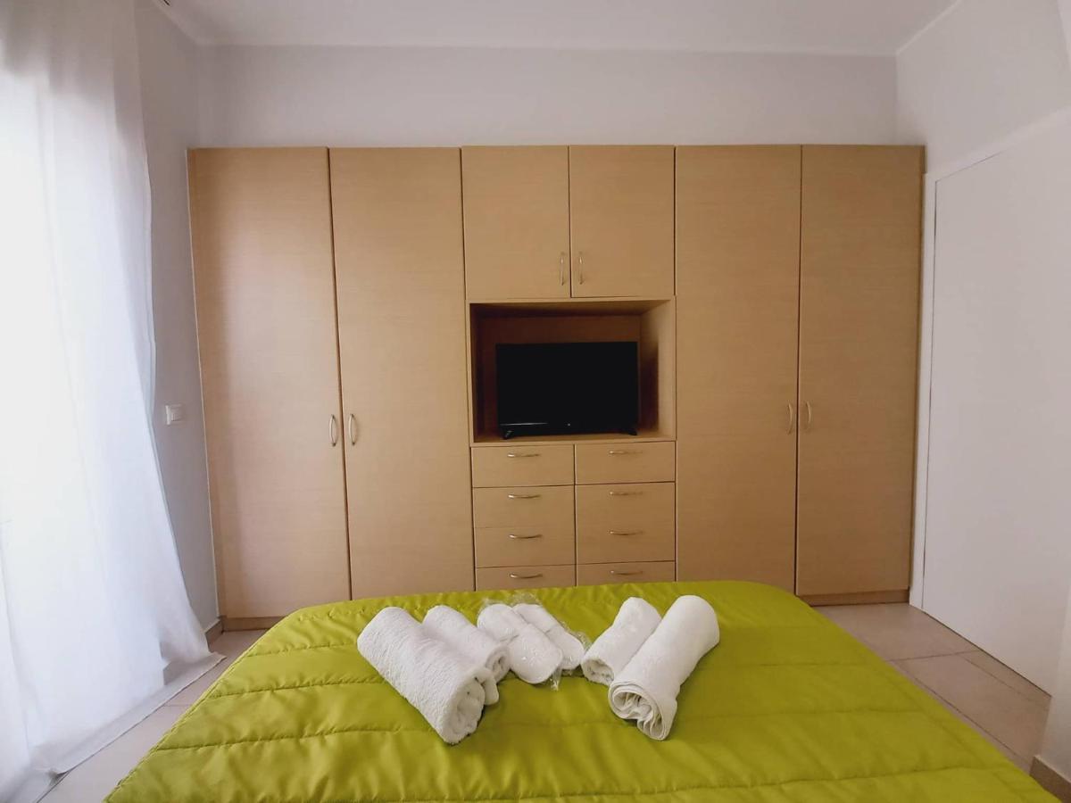 דירות אתונה Popart -Spacious 3Rdfl 1Bdr W/Balcony/View מראה חיצוני תמונה